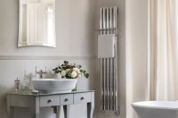 Bisque Quill Towel Rail - Stainless Steel . Length spans 5 elements