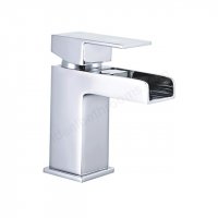 Essential Soho Mini Basin Mixer with Click Waste