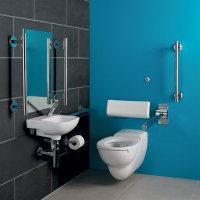Armitage Shanks Contour 21+ Doc M Wall Hung Right Hand Pack With Chrome Rails