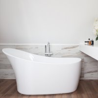 BC Designs Contemporary Slipp Bath