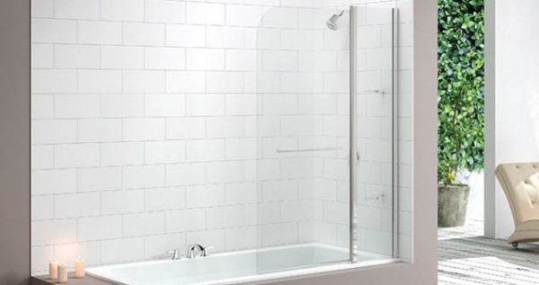 Merlyn Two Panel Curved Bath Screen MB3