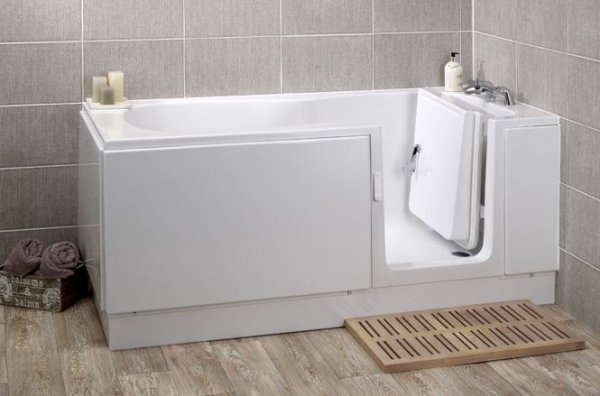 Pearl Walk-in Bath with Moulded Seat