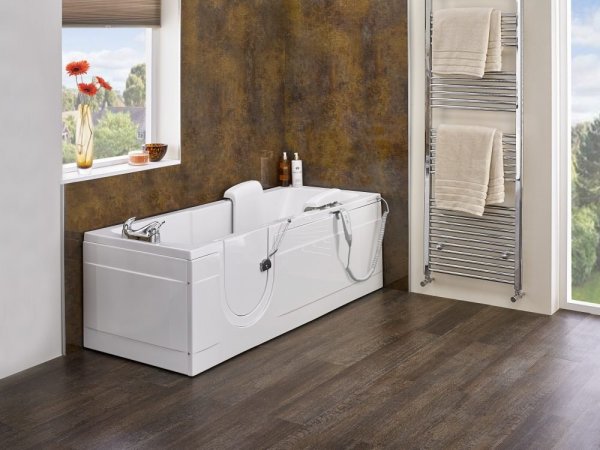 Access Montana Walk-in Bath with Powered Seat