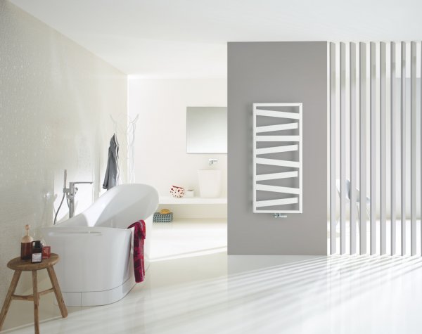 Zehnder Ribbon Towel Radiator 1266 x 500mm - White Ral9016